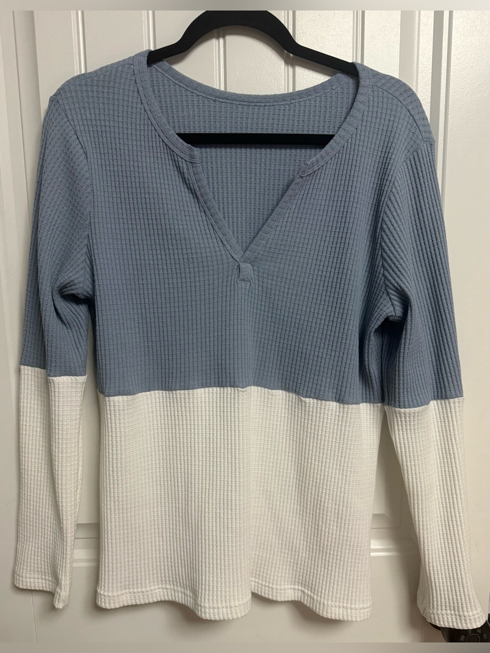 Waffle Knit Colorblock Long Sleeve Top - Light Blue & White